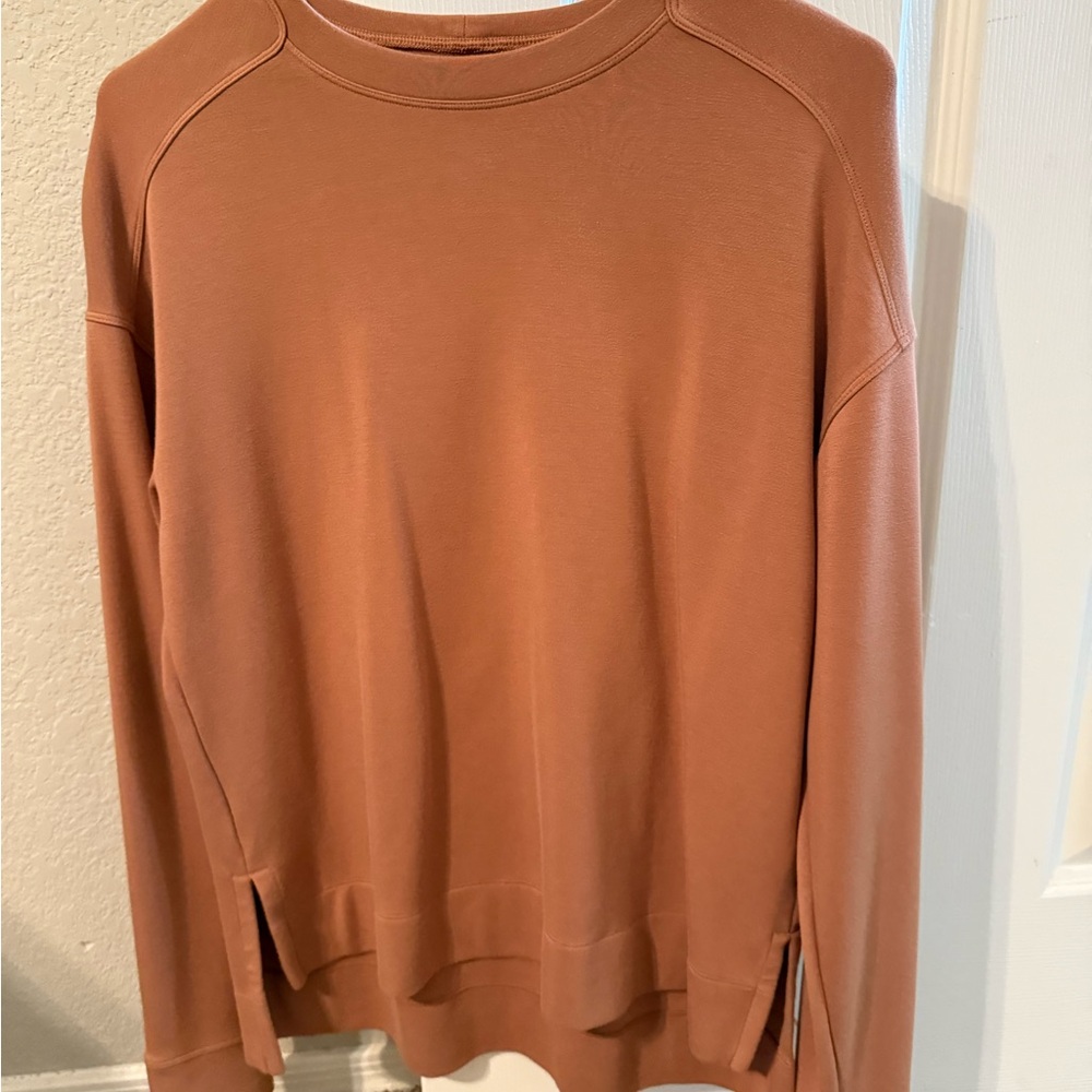 travis matthew pullover
